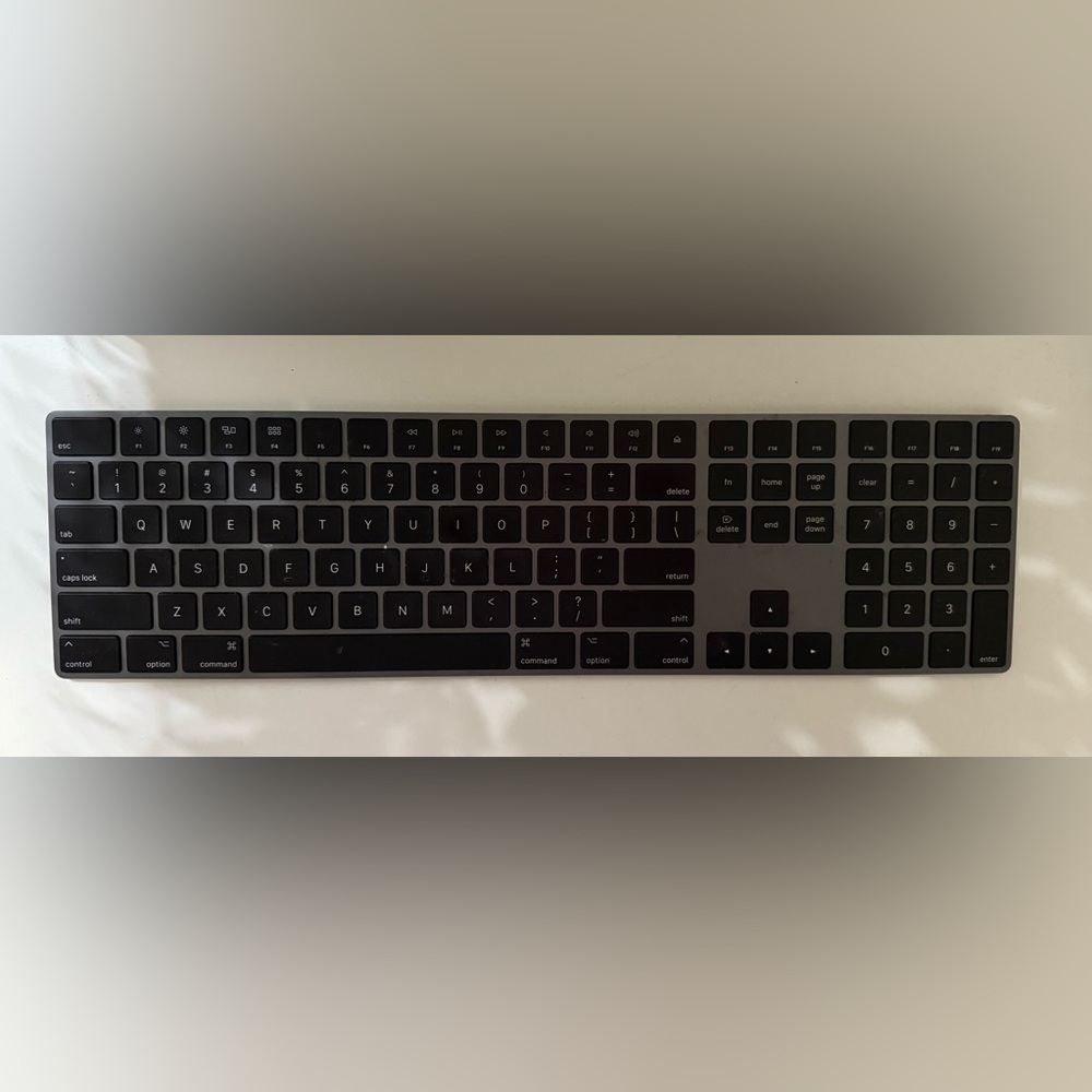 Apple Magic Keyboard